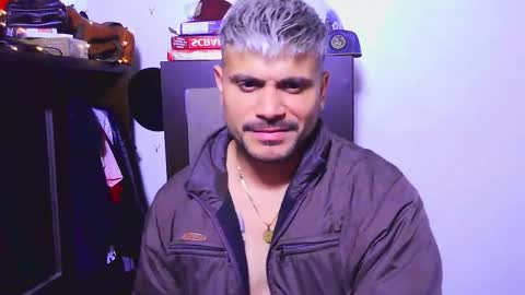 bruno_booss online show from December 2025 03:13:01 AM