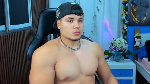 Snapshot of bruno_coleman chatting on May 2026 08:10:01 AM Bruno coleman online show from May 2026 08:10:01 AM