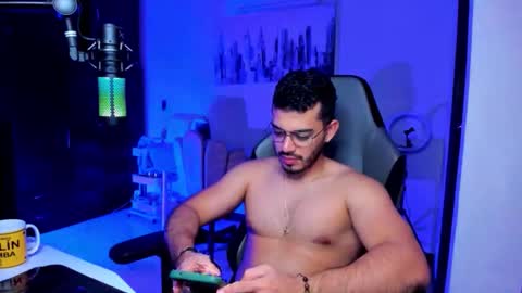 Snapshot of bruno_diaz31 chatting on April 2026 03:04:02 AM Bruno online show from April 2026 03:04:02 AM