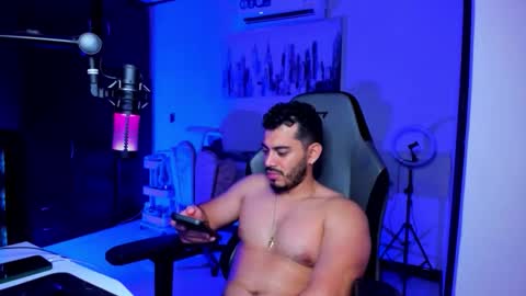 Snapshot of bruno_diaz31 chatting on April 2026 04:19:01 AM Bruno online show from April 2026 04:19:01 AM