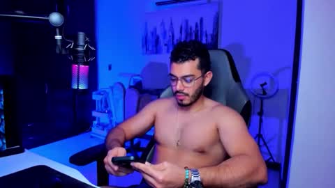 Snapshot of bruno_diaz31 chatting on May 2026 04:17:02 AM Bruno online show from May 2026 04:17:02 AM