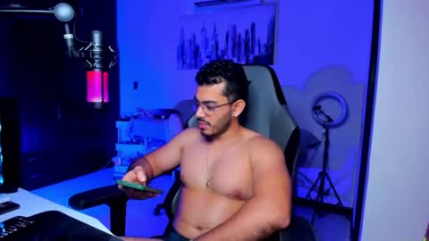Snapshot of bruno_diaz31 chatting on May 2026 03:36:02 AM Bruno online show from May 2026 03:36:02 AM