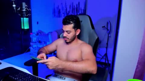 Snapshot of bruno_diaz31 chatting on May 2026 05:57:02 AM Bruno online show from May 2026 05:57:02 AM