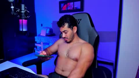Snapshot of bruno_diaz31 chatting on June 2026 06:44:01 AM Bruno online show from June 2026 06:44:01 AM