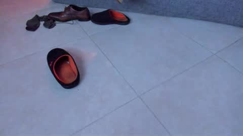 Andres Suarez online show from December 2025 12:59:02 AM