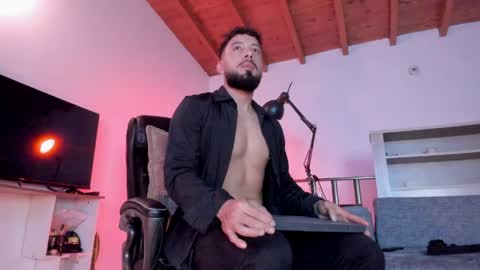 Andres Suarez online show from April 2026 11:24:01 PM