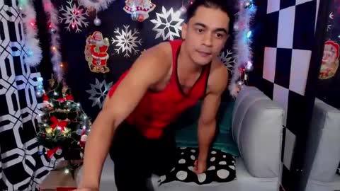 Join my fan club here 150 tokens a month online show from December 2024 05:11:01 PM