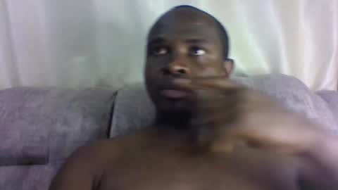 Snapshot of brusedarling chatting on April 2026 04:15:02 PM brucedarling online show from April 2026 04:15:02 PM