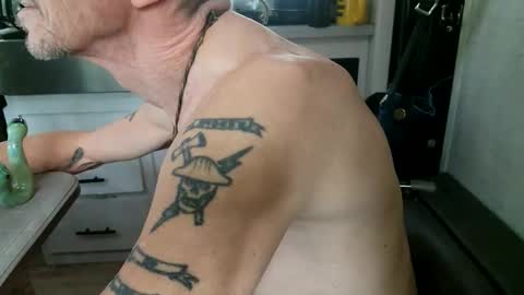 Steve... aka SkinnieDippin aka TimberTramp online show from December 2025 06:46:02 PM