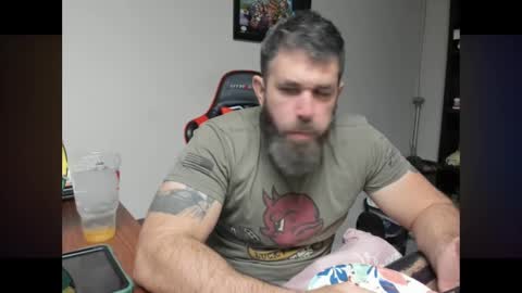 BRUTALMASTER1983 online show from October 2025 04:25:02 AM