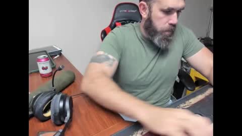 BRUTALMASTER1983 online show from November 2025 08:09:02 PM