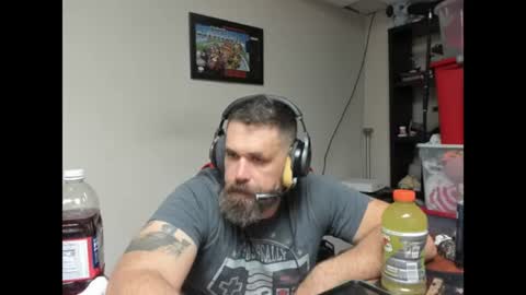 Snapshot of brutalmaster1983 chatting on June 2026 06:32:01 PM BRUTALMASTER1983 online show from June 2026 06:32:01 PM