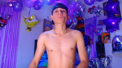 BRYAM INDEPENDENT MODEL online show from October 2025 09:25:02 PM