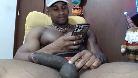 Enjoy the best muscle straws   online show from January 2025 05:04:01 PM