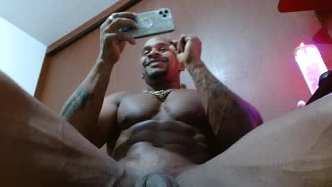 Enjoy the best muscle straws   online show from February 2025 01:15:01 AM