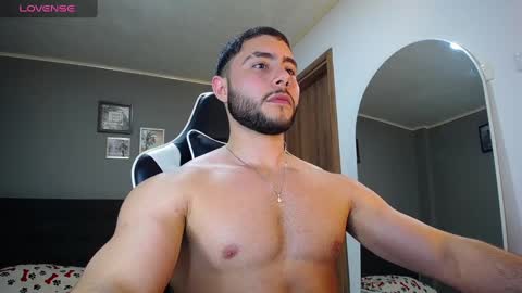 bryan_oficials online show from December 2024 05:18:02 AM