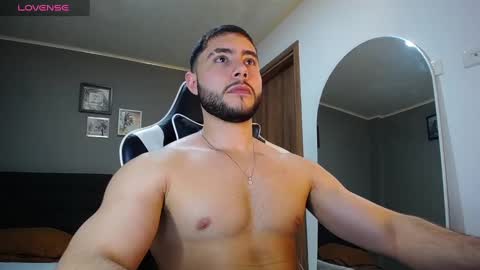 bryan_oficials online show from December 2024 11:06:02 PM