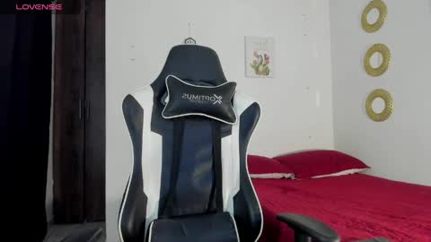 bryan_oficials online show from April 2026 09:16:02 PM