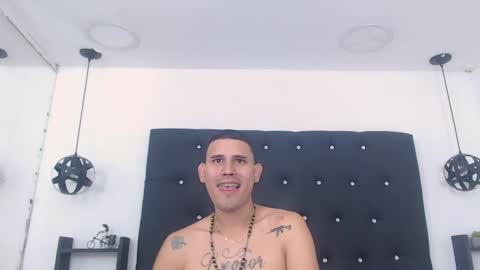 Snapshot of bryan_pirs chatting on May 2026 11:52:02 AM Bryan online show from May 2026 11:52:02 AM