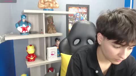 Snapshot of bryce_evans chatting on February 2025 10:22:01 PM B R Y C E online show from February 2025 10:22:01 PM