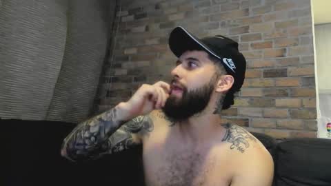 Bryson Jace online show from November 2025 02:11:01 AM