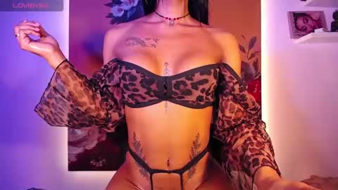 Snapshot of bs12345hb chatting on November 2025 05:18:01 AM samm online show from November 2025 05:18:01 AM