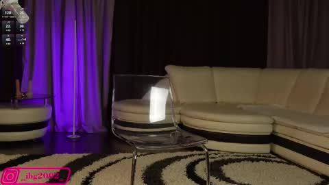 Bubble  gum  online show from February 2025 01:24:02 AM