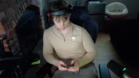 BubblebuttBdn online show from June 2026 11:32:01 PM
