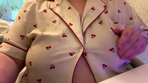 bubblegirl online show from April 2026 01:37:02 PM