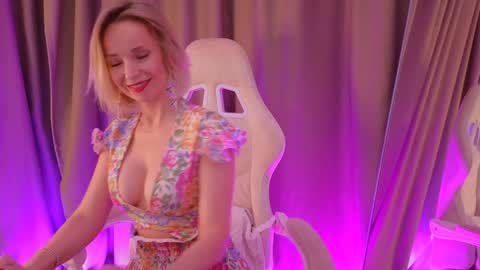 Snapshot of bubbling_crush chatting on February 2025 10:44:02 PM bubbling_crush online show from February 2025 10:44:02 PM