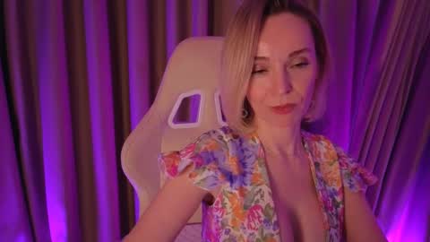 Snapshot of bubbling_crush chatting on February 2025 11:26:02 PM bubbling_crush online show from February 2025 11:26:02 PM