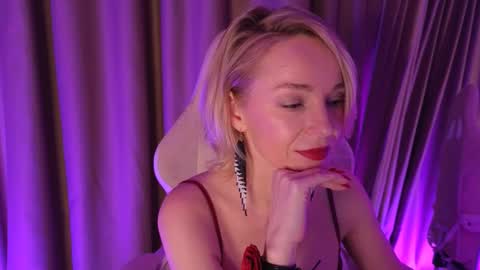 Snapshot of bubbling_crush chatting on March 2025 12:21:01 AM bubbling_crush online show from March 2025 12:21:01 AM