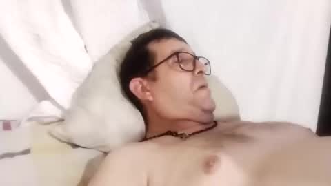 buchs32 online show from October 2025 04:45:02 AM