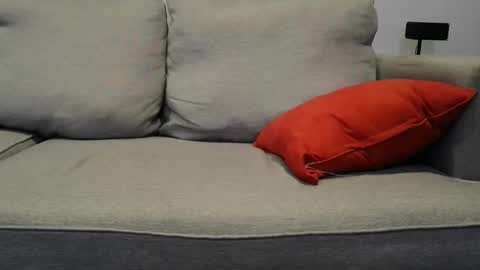 Buck online show from October 2025 02:50:02 PM