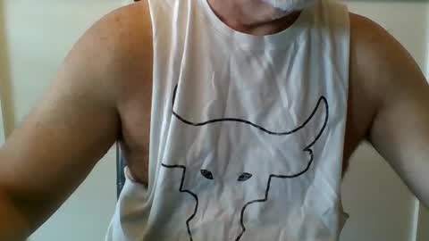 Snapshot of budlgt12 chatting on June 2026 06:00:02 PM I love when others make me jack off for them online show from June 2026 06:00:02 PM
