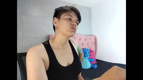 bug2025 online show from October 2025 03:20:02 AM