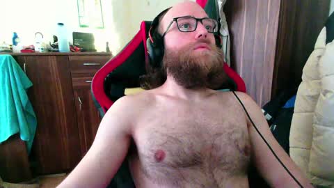Snapshot of buhalteris chatting on June 2026 06:15:01 AM Lukas online show from June 2026 06:15:01 AM