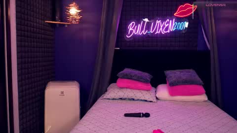 Bunny and The Rock online show from November 2025 11:54:02 AM