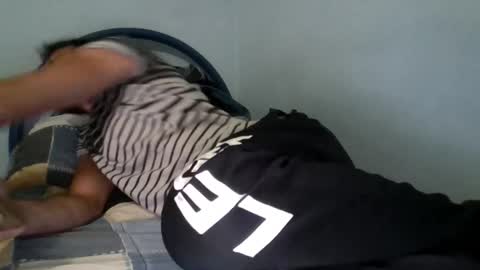 Bullboy9292 online show from December 2024 03:11:01 PM