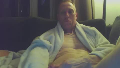 Dutch cock online show from March 2026 06:54:01 PM