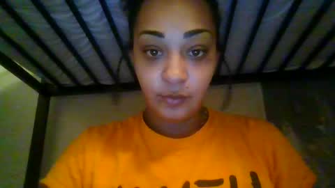 Snapshot of bunniebai chatting on February 2025 12:20:01 AM bunniebai online show from February 2025 12:20:01 AM