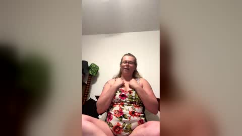 Snapshot of bunniejean chatting on May 2026 09:01:01 PM bunniejean online show from May 2026 09:01:01 PM