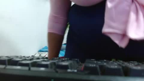 bunniosito online show from April 2026 09:41:02 PM