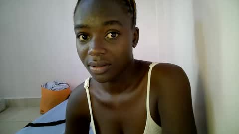 Snapshot of bunny_bliss1 chatting on May 2026 09:06:01 AM bunny_bliss1 online show from May 2026 09:06:01 AM