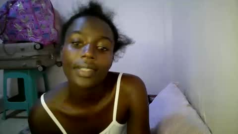 Snapshot of bunny_bliss1 chatting on May 2026 04:03:02 PM bunny_bliss1 online show from May 2026 04:03:02 PM