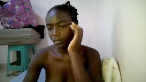 Snapshot of bunny_bliss1 chatting on June 2026 08:42:01 AM bunny_bliss1 online show from June 2026 08:42:01 AM