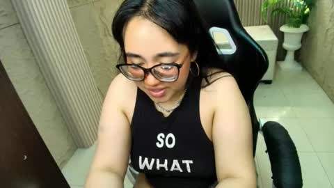 bunny_mich_r online show from March 2026 07:54:02 PM