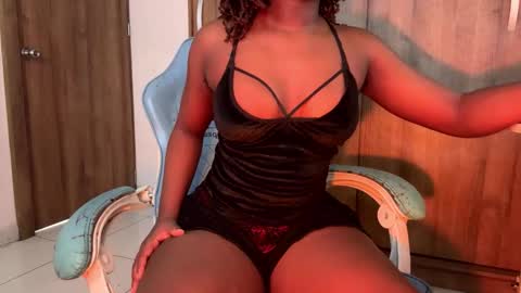 Isa online show from December 2025 07:11:02 PM