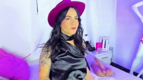 katerine payne online show from April 2026 03:20:02 AM