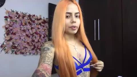 Snapshot of bunnylove_07 chatting on November 2025 10:52:02 PM bunnylove_07 online show from November 2025 10:52:02 PM